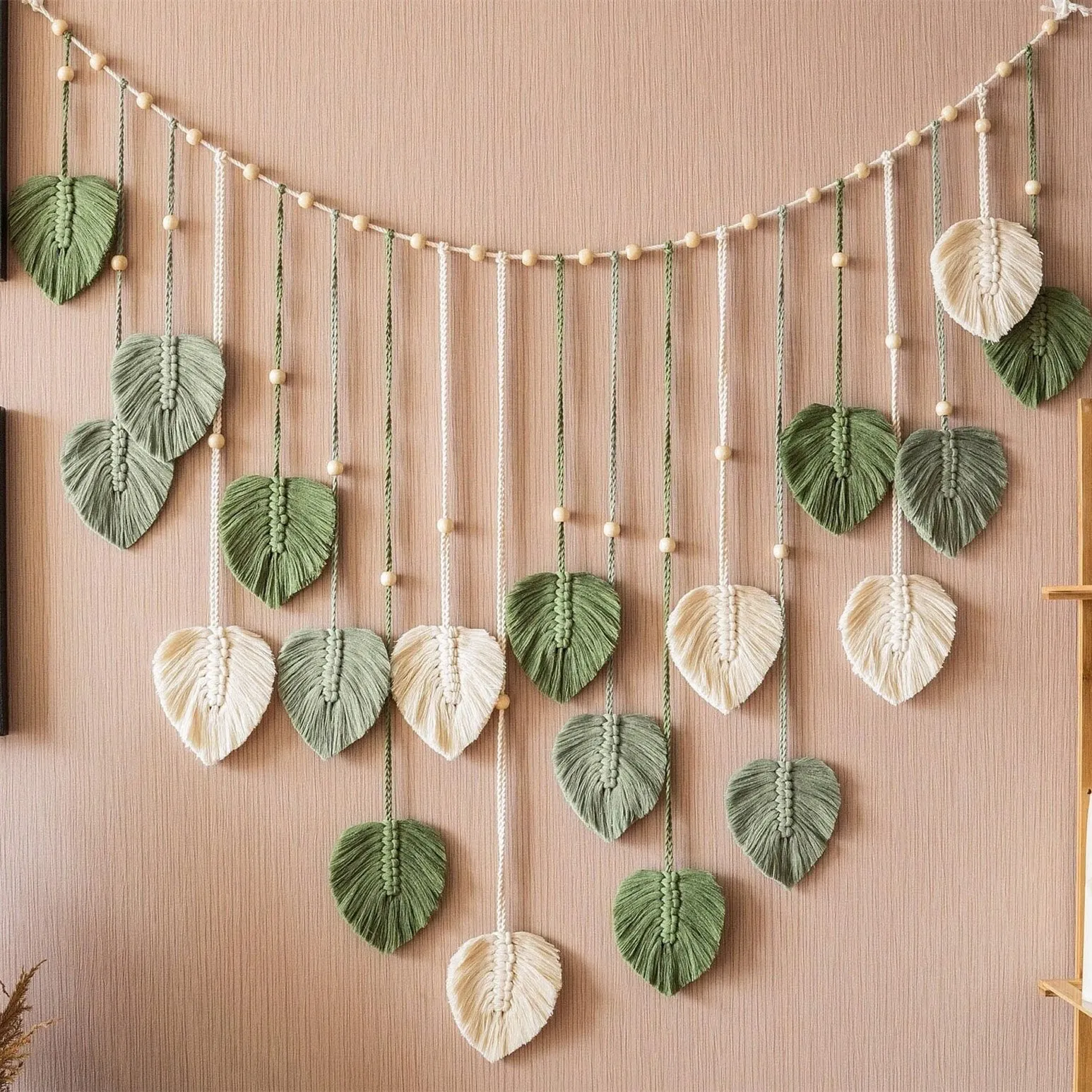 1 Pc Green Leaves Garland, Mac – обзор и цена Century Textile & Sewing Supply By Owner