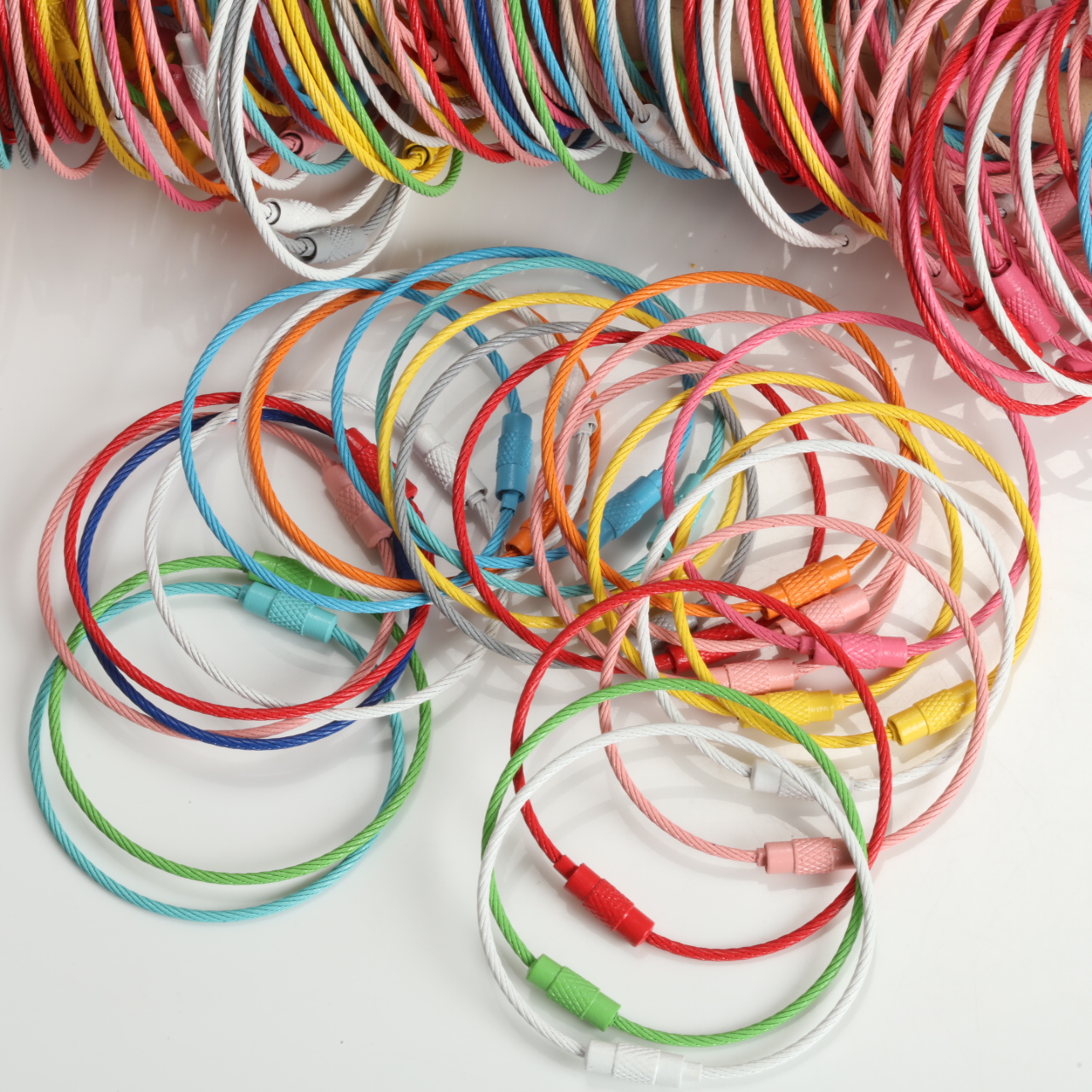 Multicolor Paint Coated Steel  – обзор и цена Sewing Art